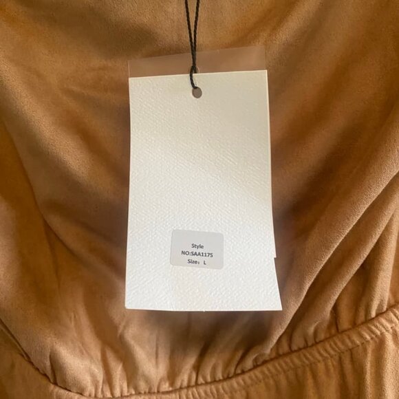 Sabo Luxe NWT Aliya Overlay Playsuit Romper Off the Shoulder Faux Suede Large - Picture 7 of 8